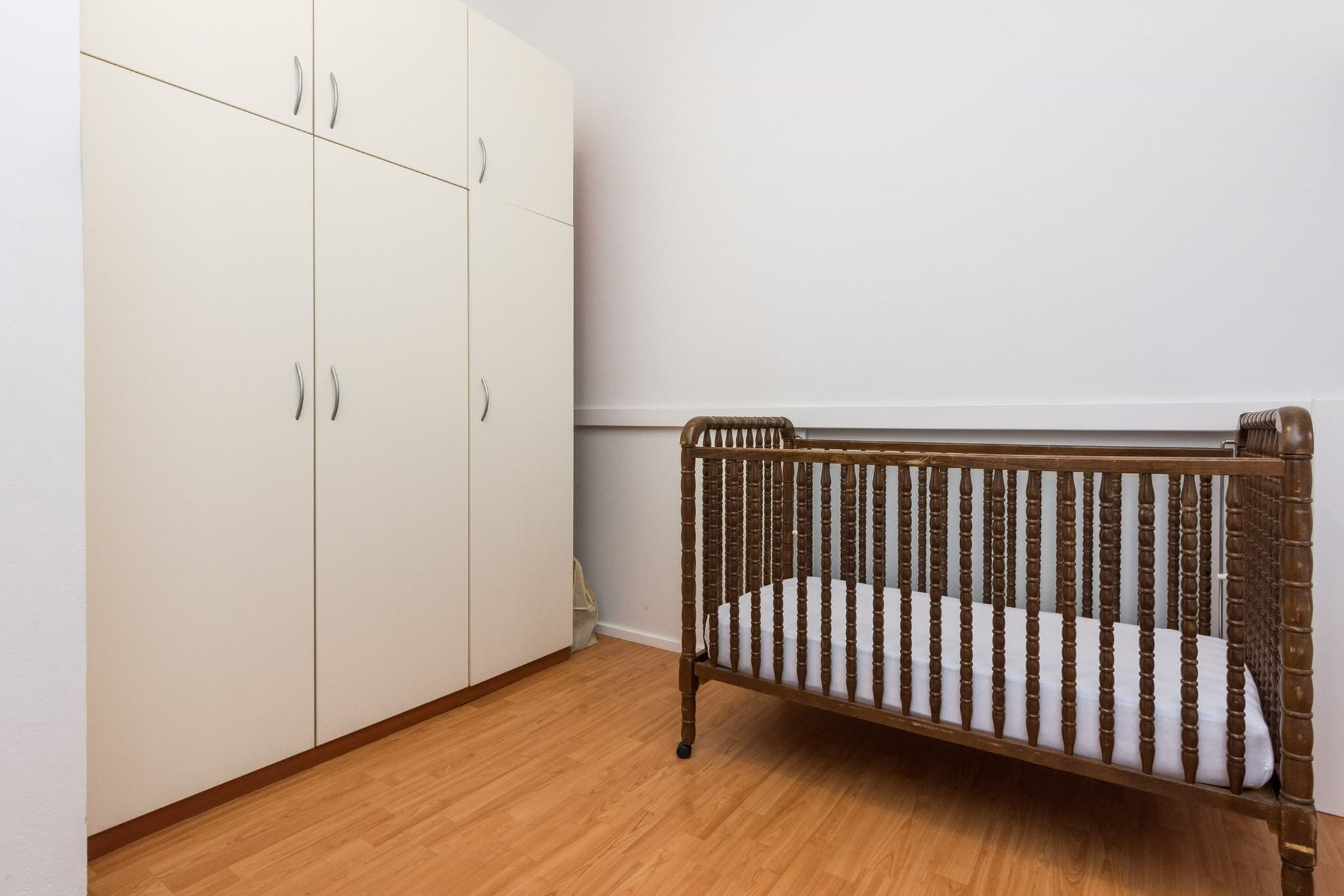 Dvosobni apartman 4+2 s pogledom na more thumbnail 11