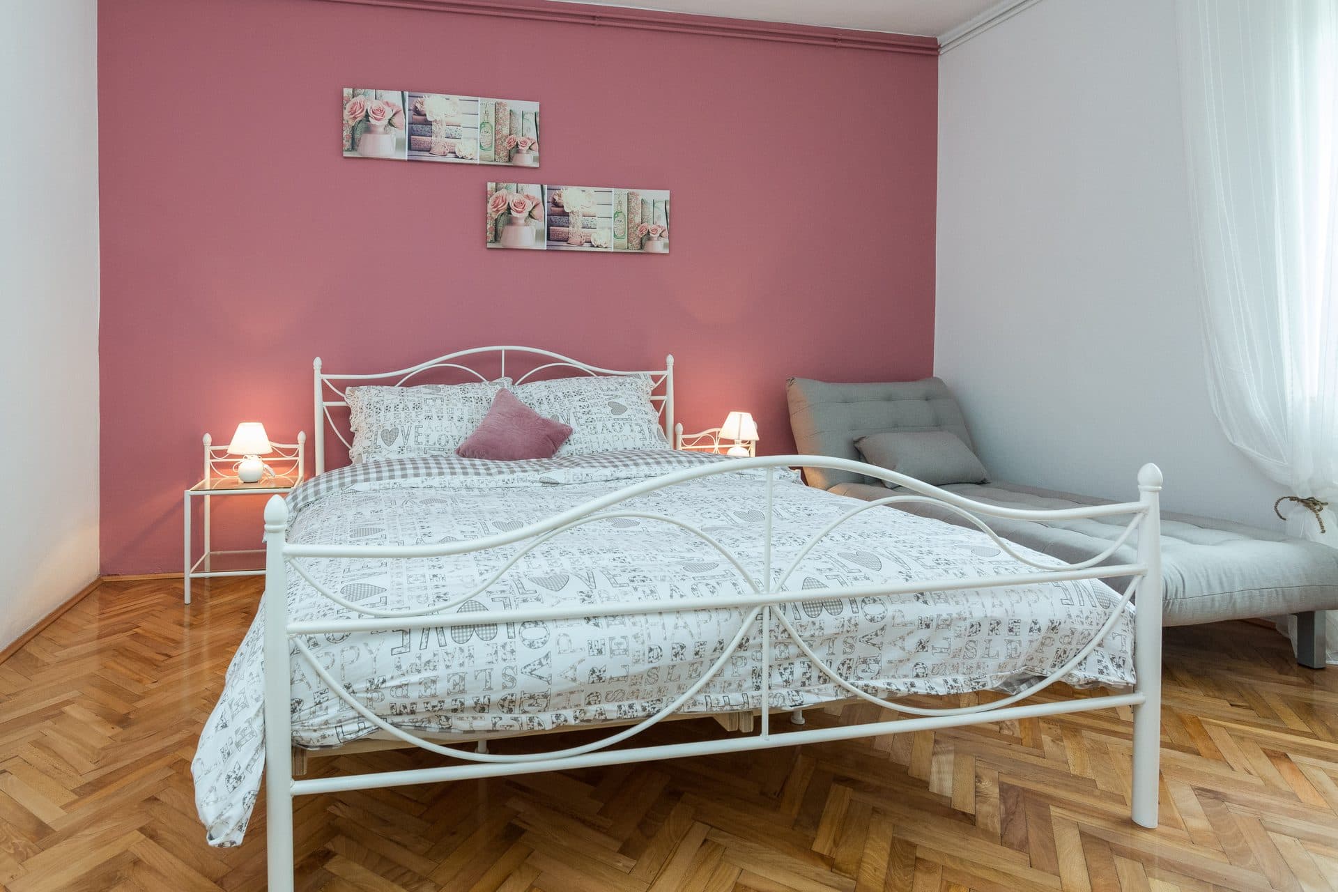 Trosobni apartman 6+4