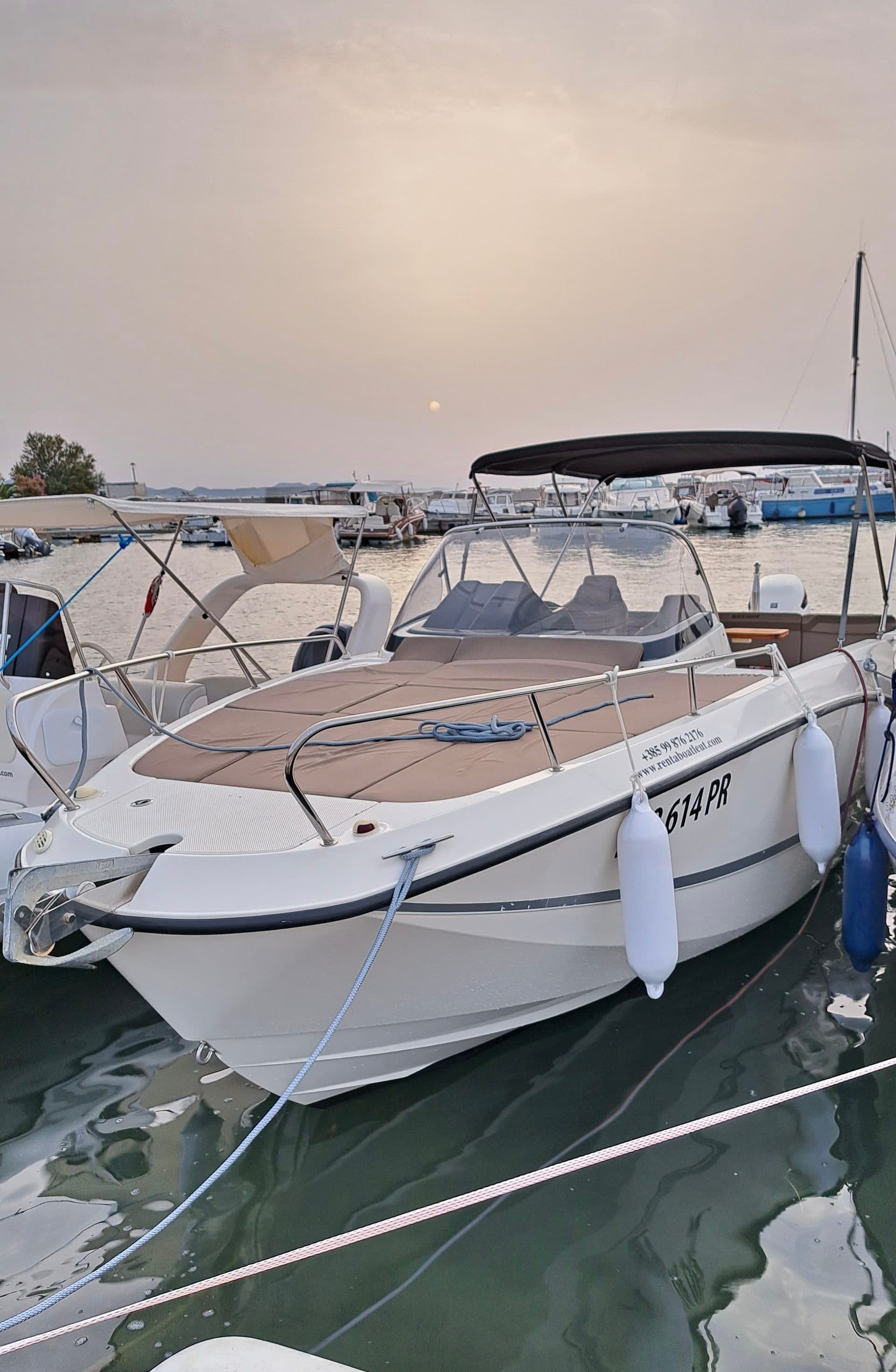 Quicksilver Activ 755 Open thumbnail 2